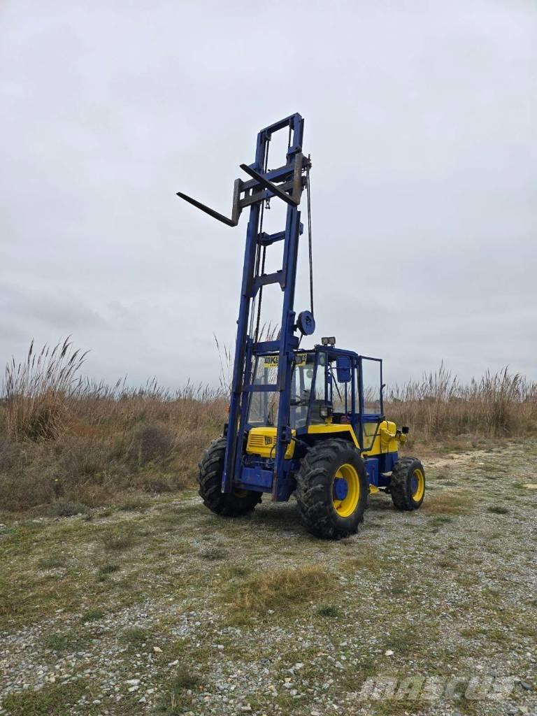 JCB 926 Внедорожные погрузчики