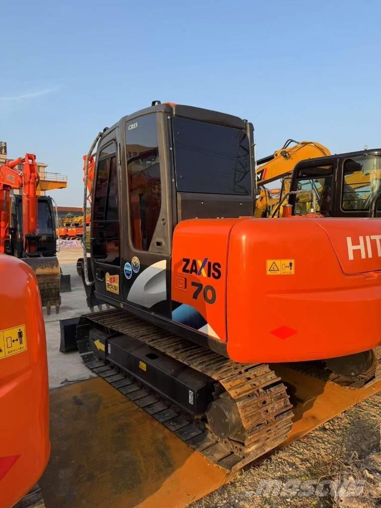 Hitachi Zaxis 70 Гусеничные экскаваторы