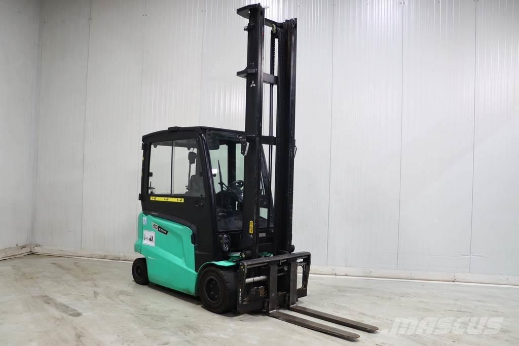 Mitsubishi FB30N Электропогрузчики
