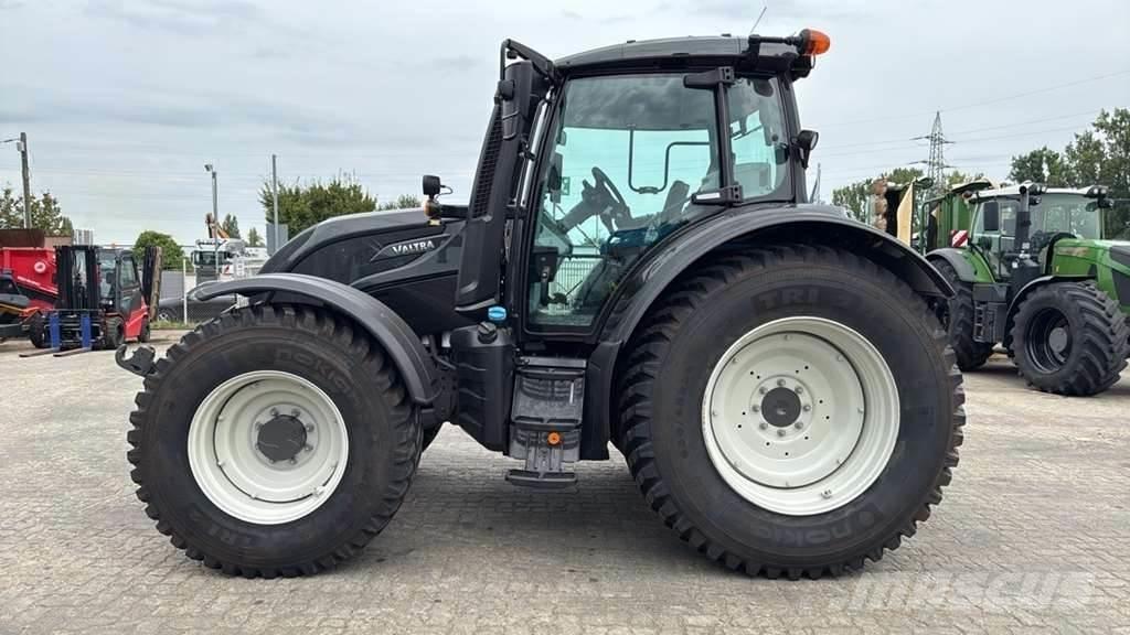Valtra N155 ED Трактора