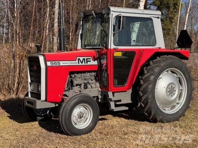 Massey Ferguson 565 Трактора