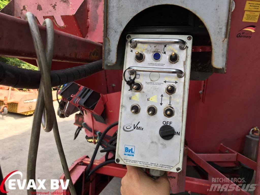 BvL V-Mix 12 LS Кормораздатчики