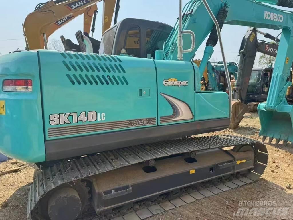 Kobelco SK 140 LC Гусеничные экскаваторы