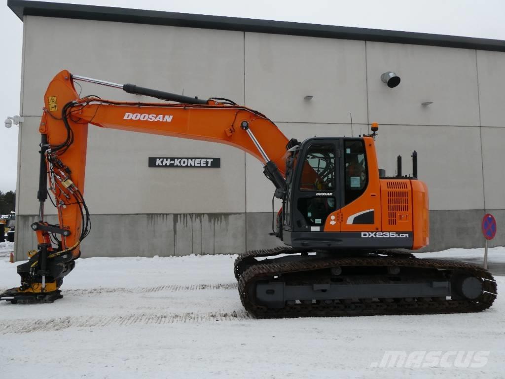 Doosan DX 235 LCR-5 Гусеничные экскаваторы