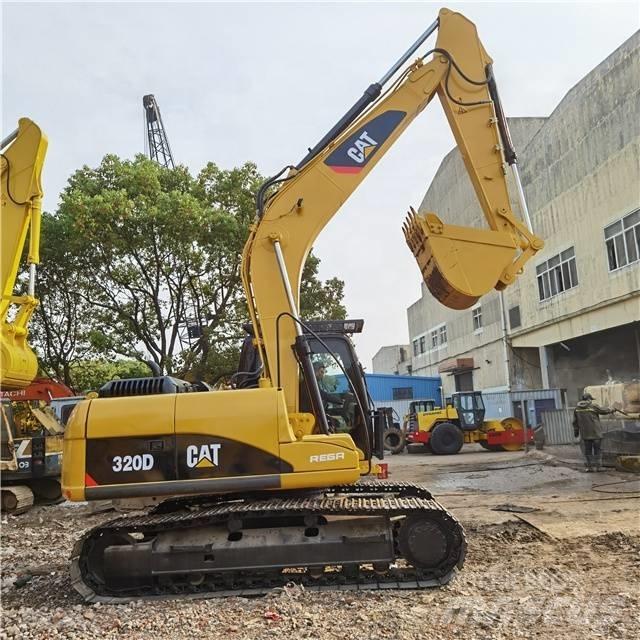 CAT 320D Гусеничные экскаваторы
