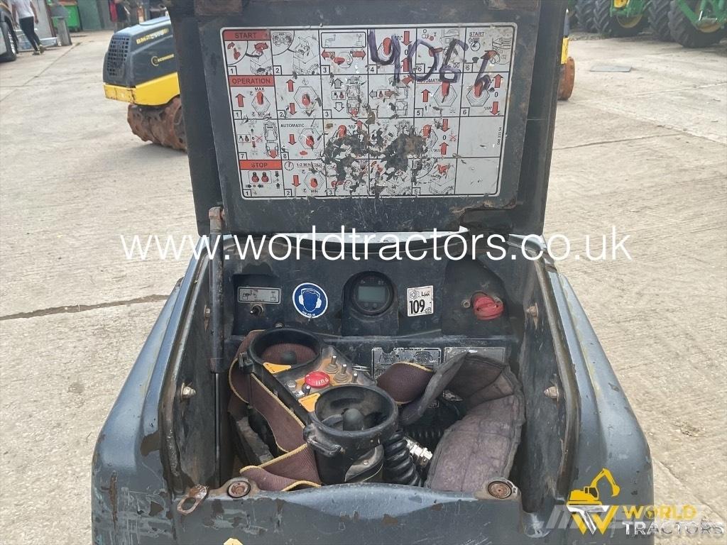 Bomag BMP 8500 Виброплиты и вибротрамбовки