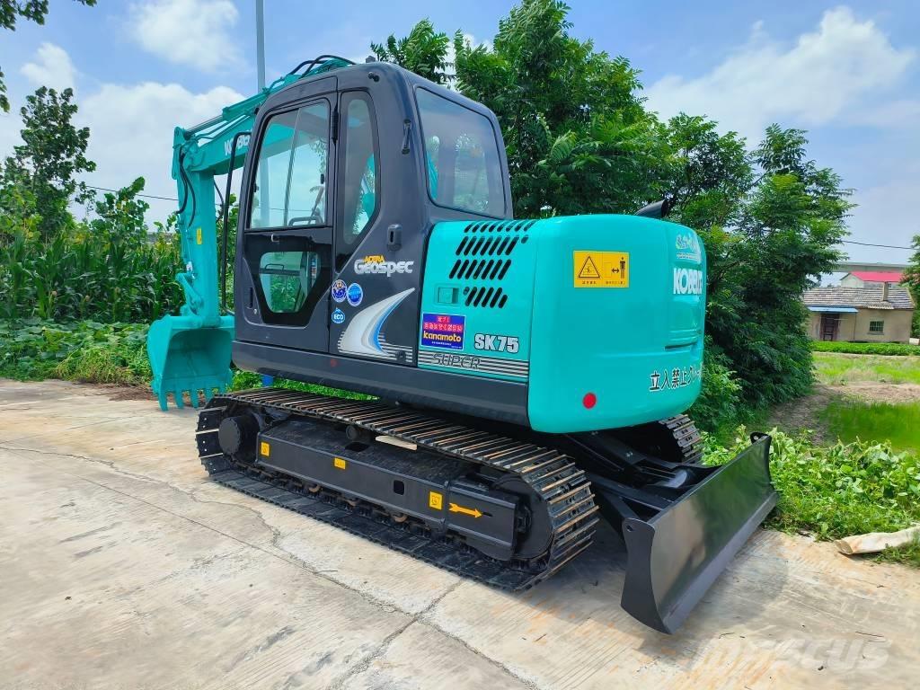 Kobelco SK 75 Гусеничные экскаваторы