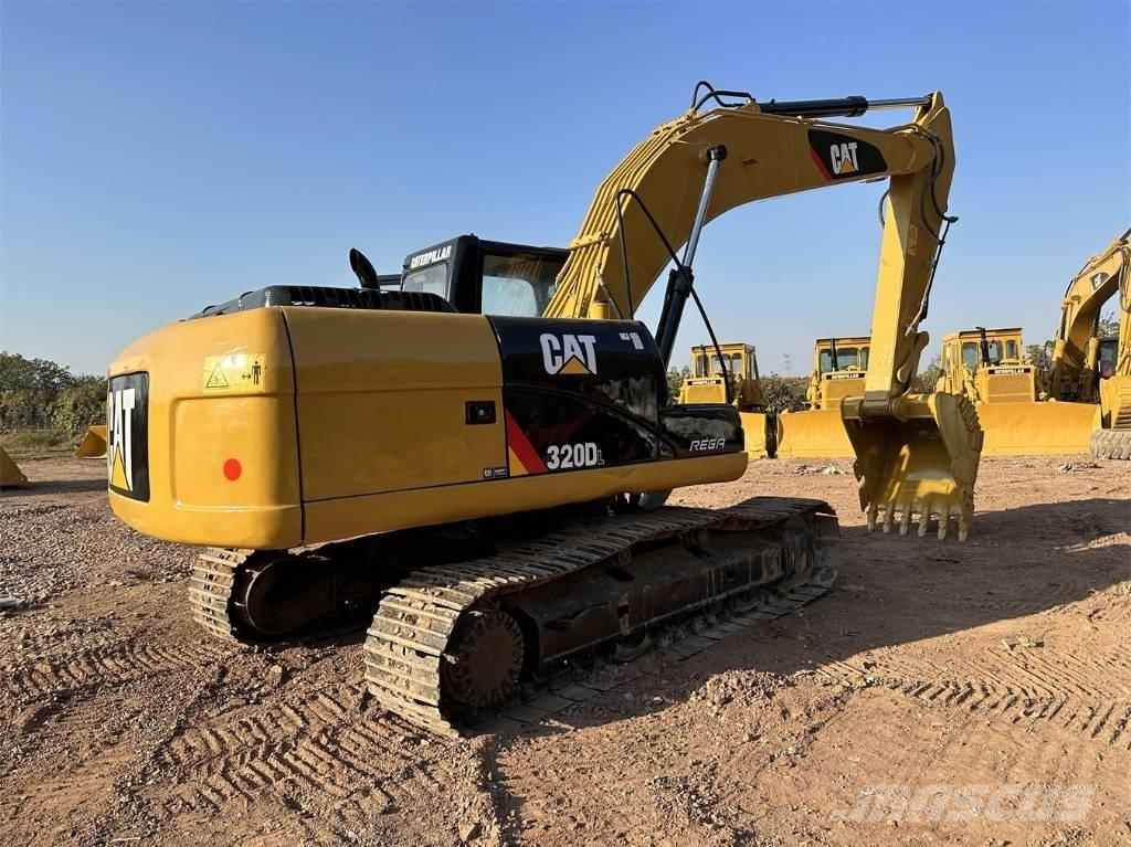 CAT 320D Гусеничные экскаваторы