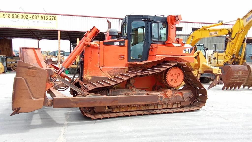 CAT D6T LGP Гусеничные бульдозеры