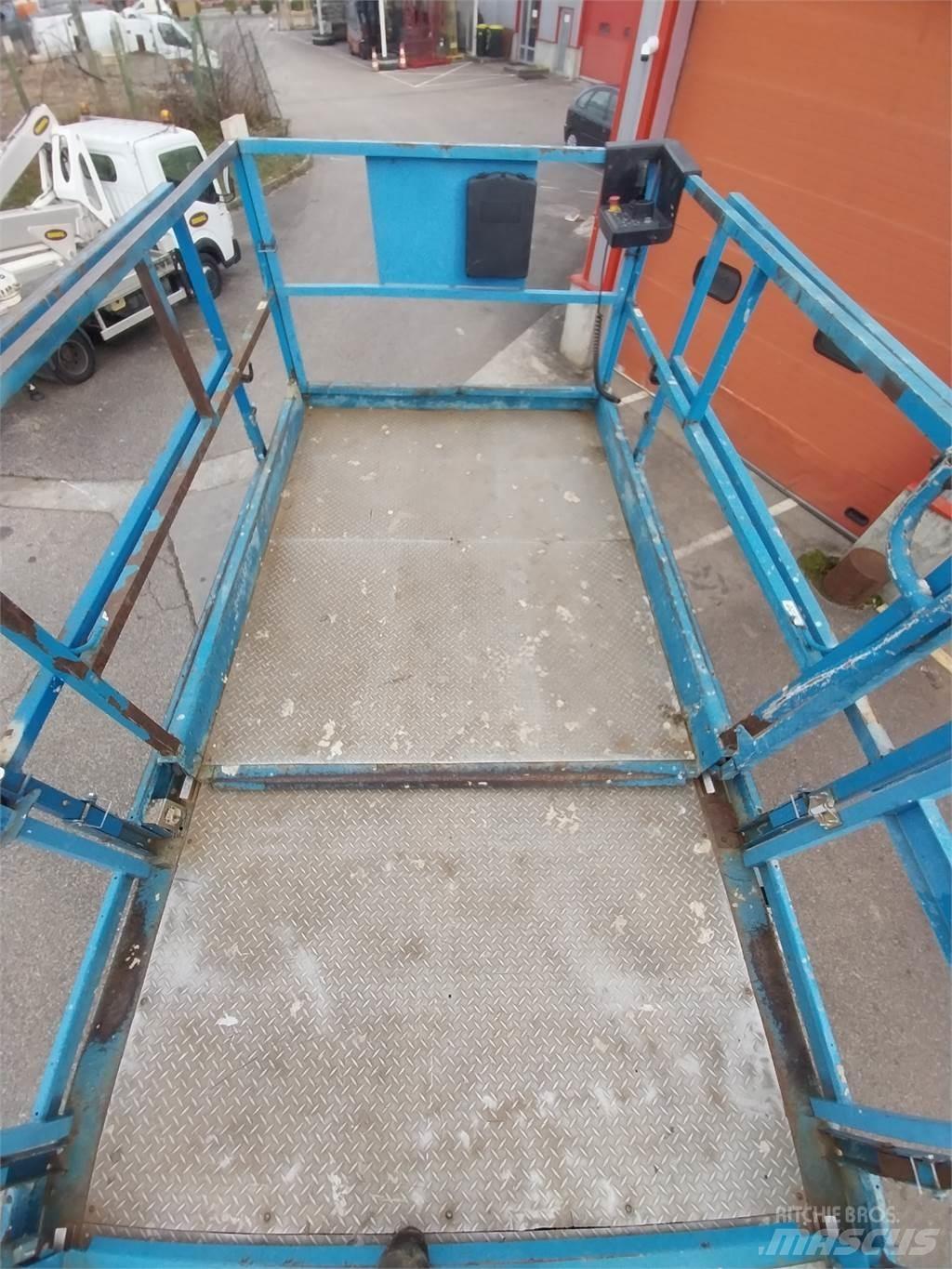 Genie GS5390RT Ножничные подъемники
