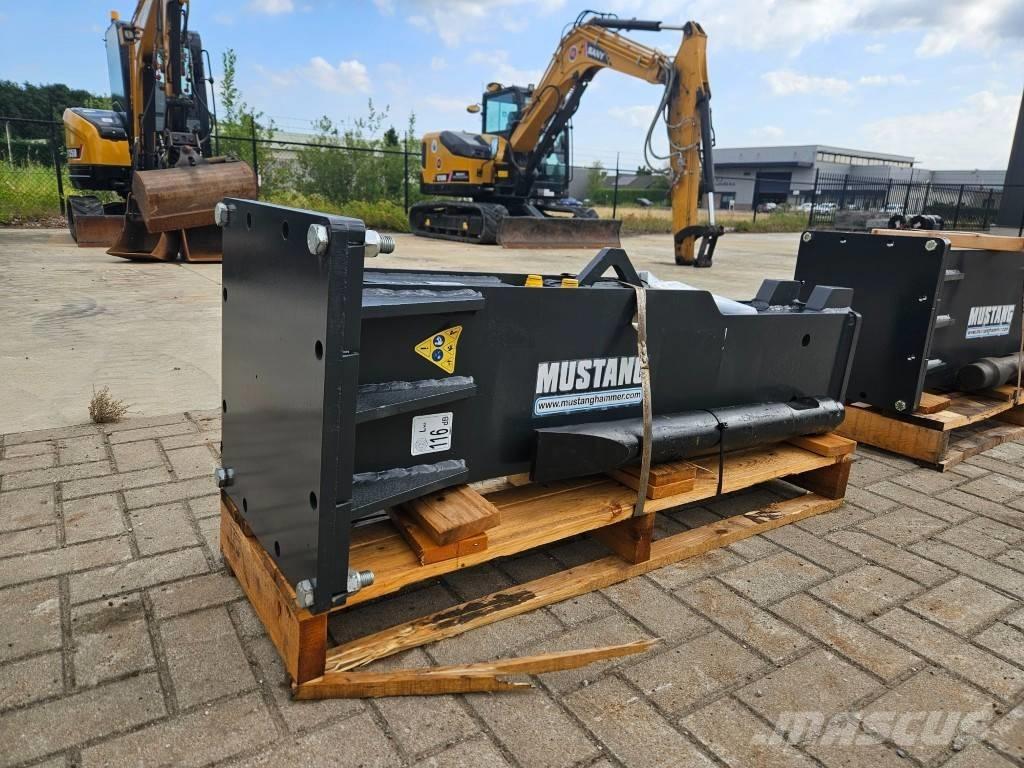 Mustang HM1002 Гидромолоты