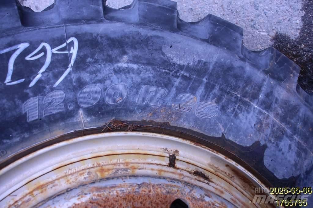 Michelin XMINED2 Шины и колёса