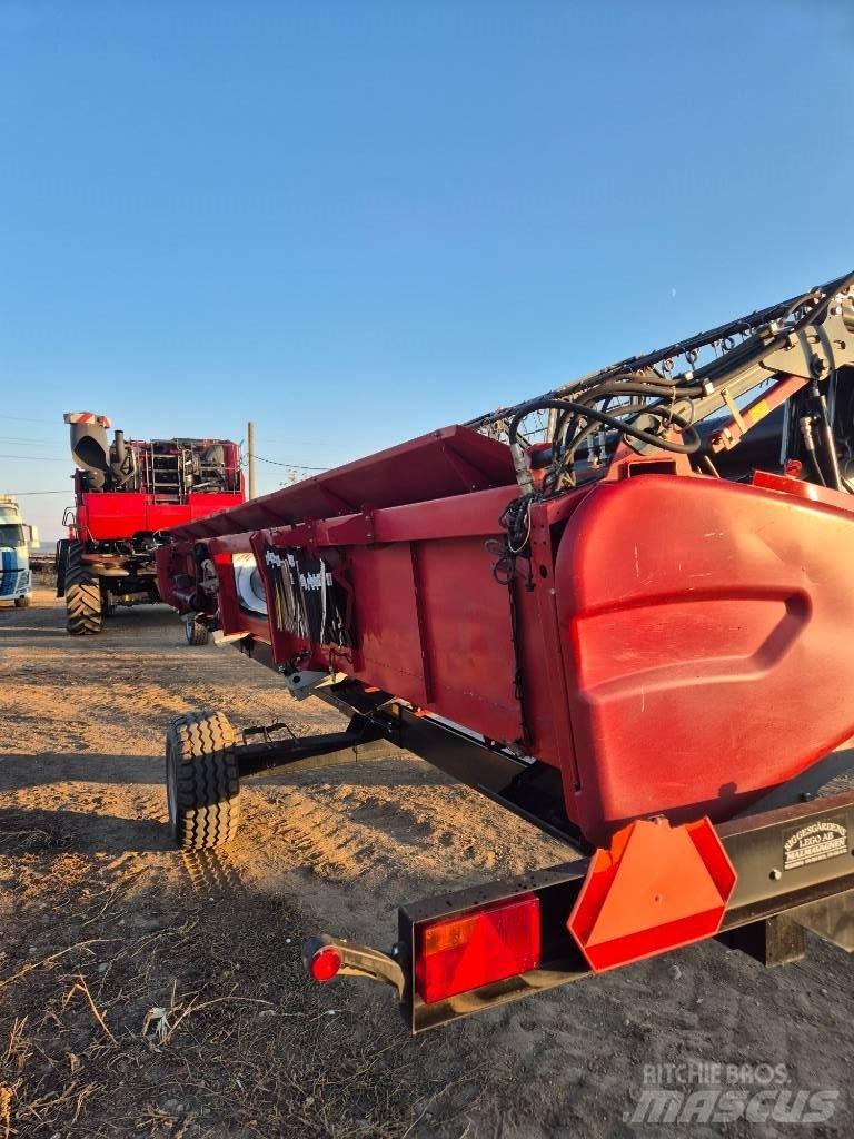 Case IH 9240 Зерноуборочные комбайны