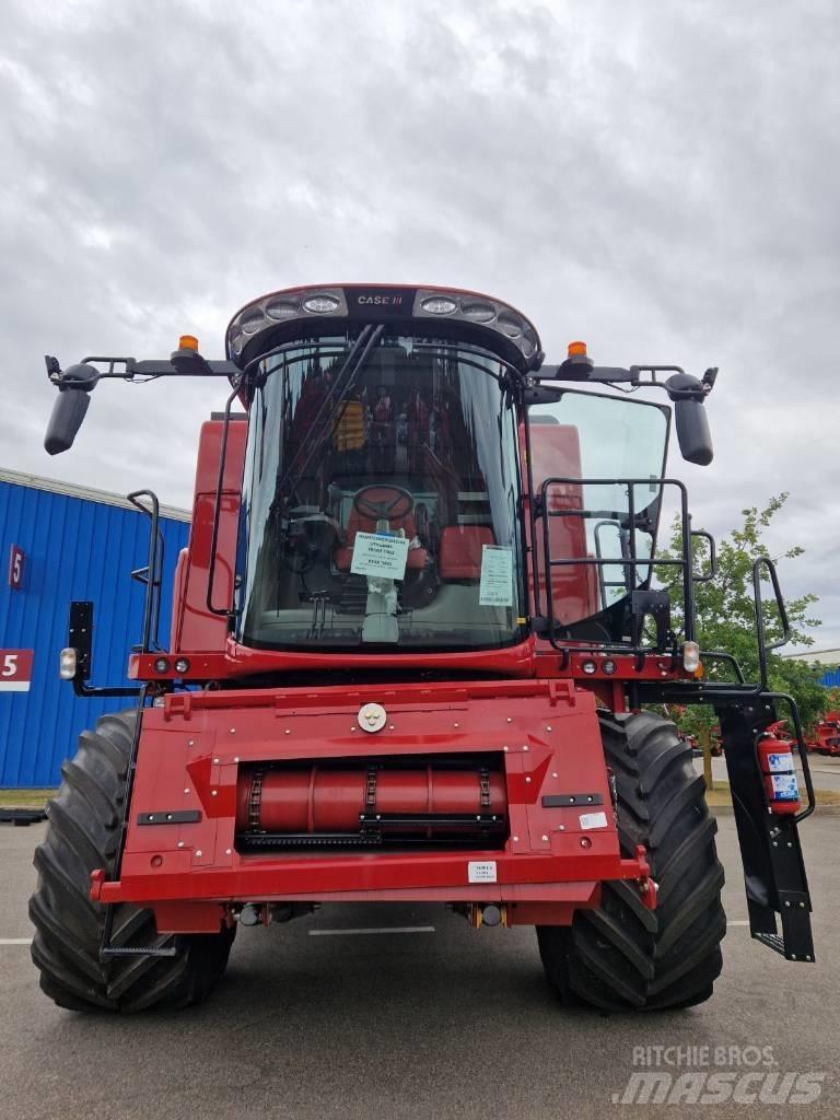 Case IH AF 7150 Зерноуборочные комбайны