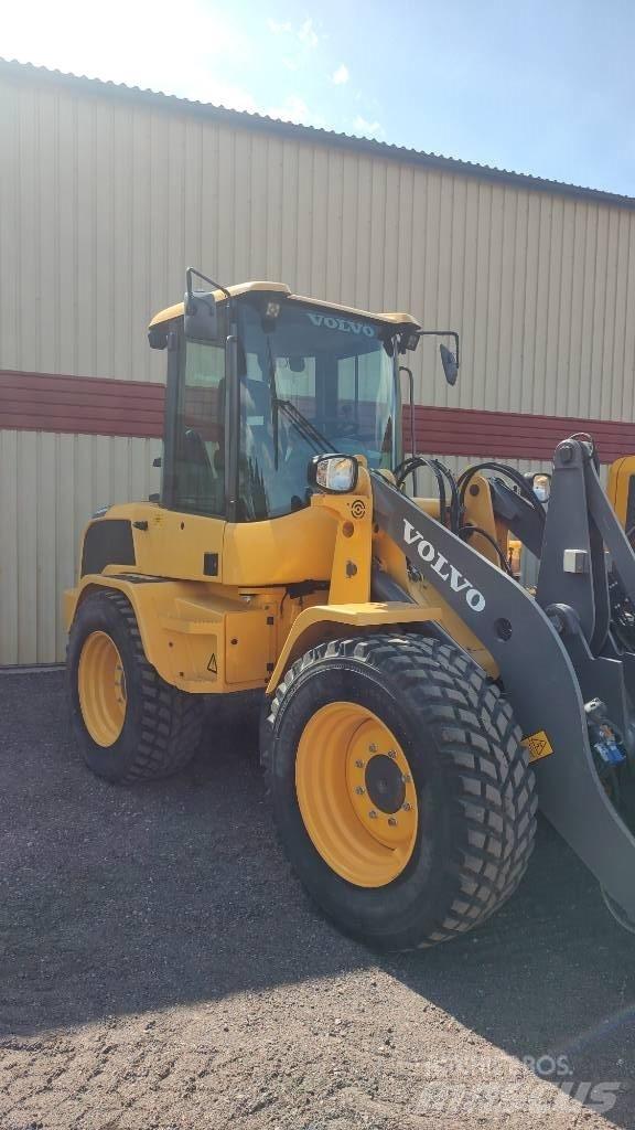 Volvo L 35 G Фронтальные погрузчики
