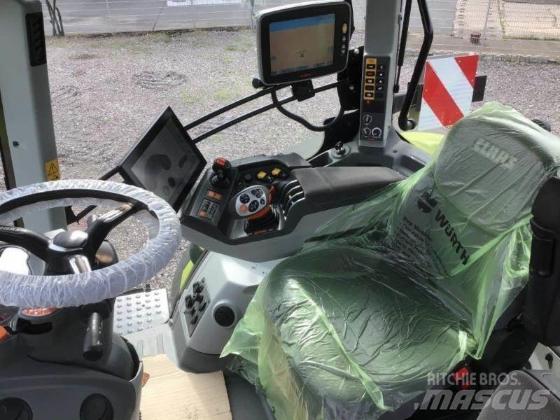 CLAAS AXION 810 Трактора