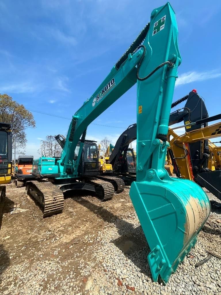 Kobelco SK200D Гусеничные экскаваторы