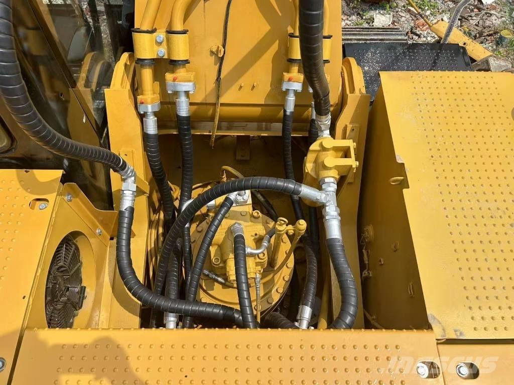 CAT 330 D L Гусеничные экскаваторы