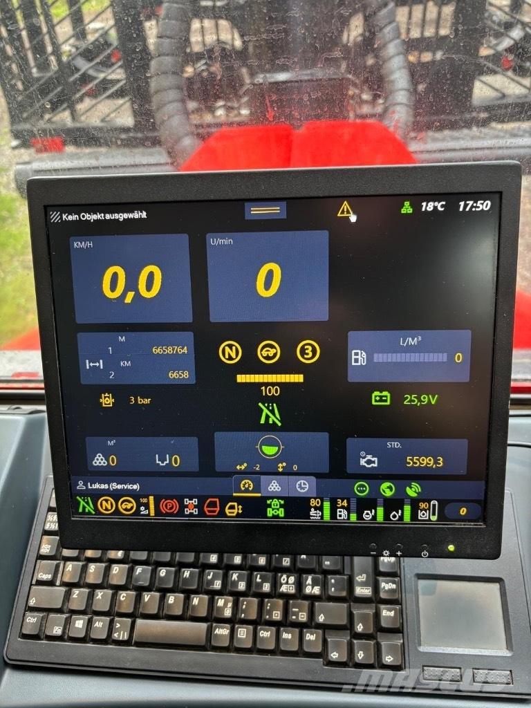 Komatsu 875 Форвардеры