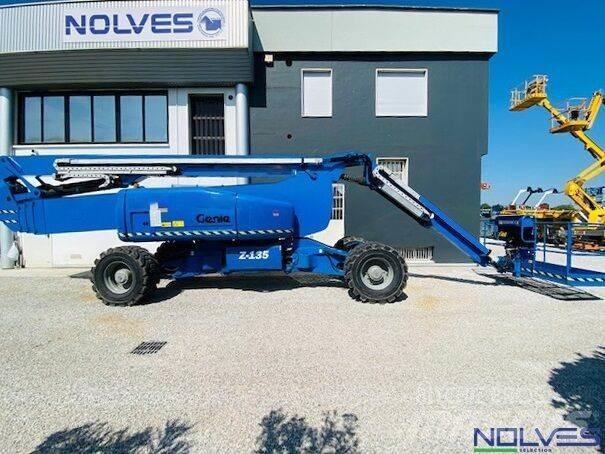 Genie Z135/70 Коленчатые подъемники