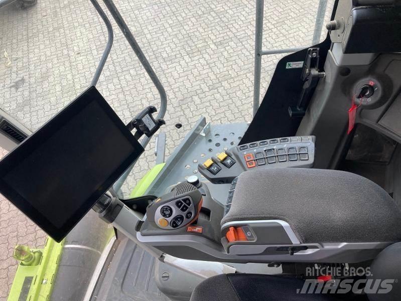 CLAAS LEXION 6600 Зерноуборочные комбайны