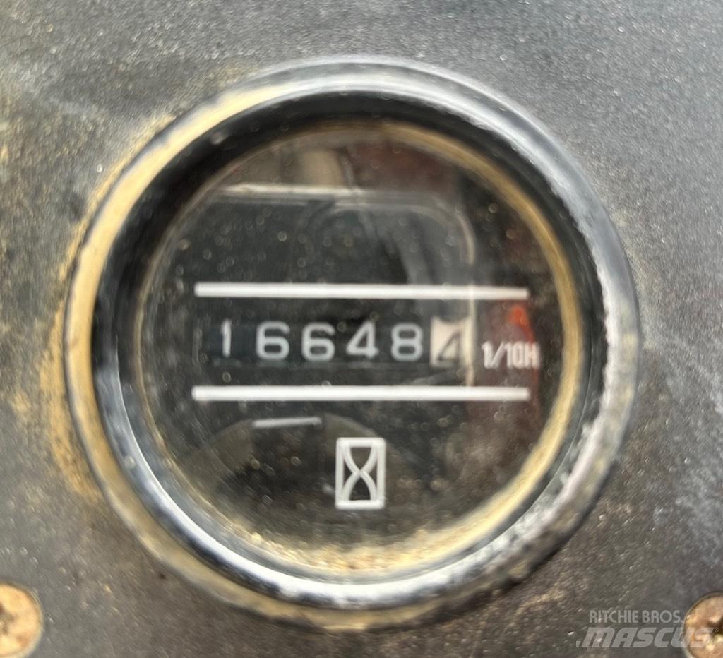 Nissan WF03A35U Дизельные погрузчики