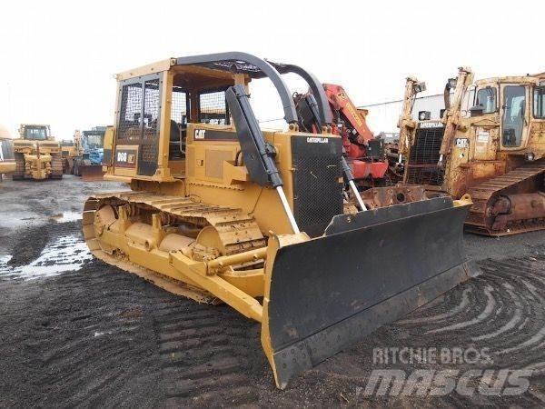 CAT D6G Гусеничные бульдозеры