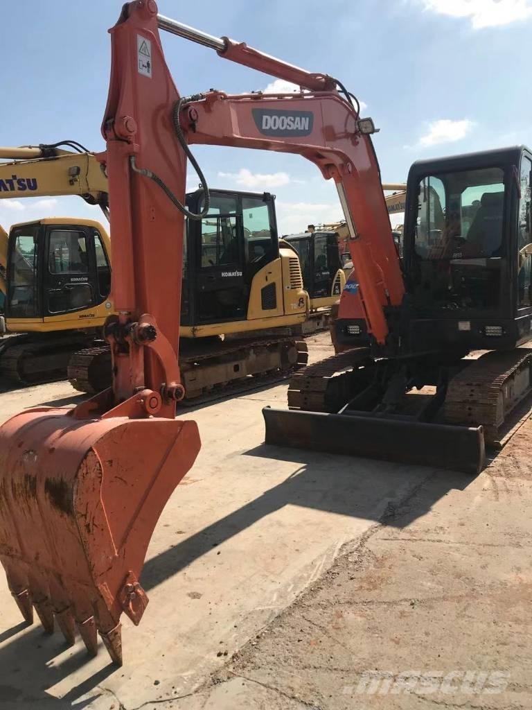 Doosan dx60 Гусеничные экскаваторы