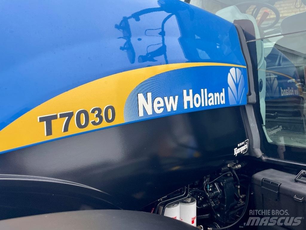 New Holland T 7030 Трактора
