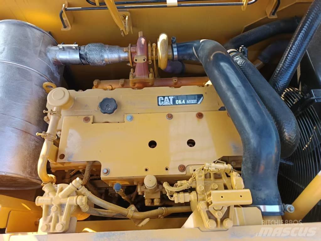 CAT CAT320DL Малые экскаваторы 7т-12т