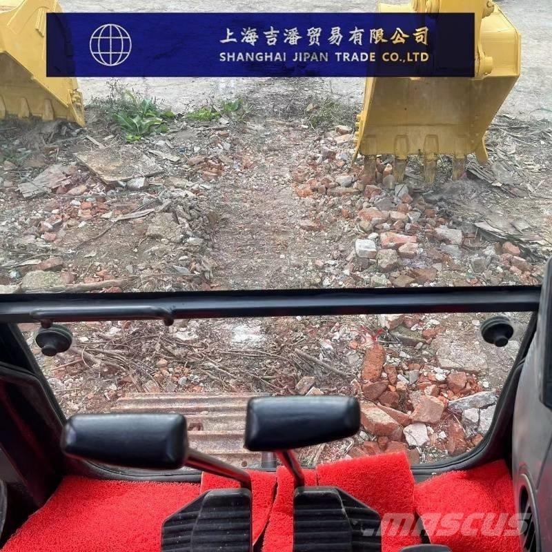 Komatsu PC 138 US Малые экскаваторы 7т-12т