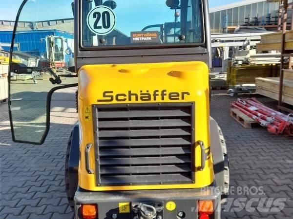 Schäffer 2430 SLT Мини-погрузчики