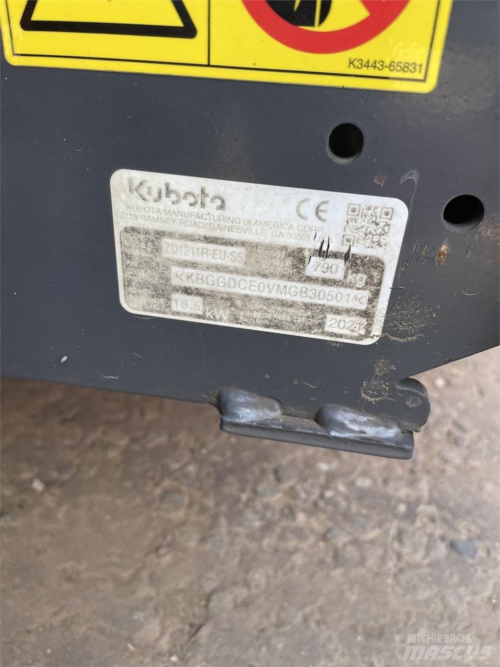 Kubota ZD 1211 Самоходные газонокосилки