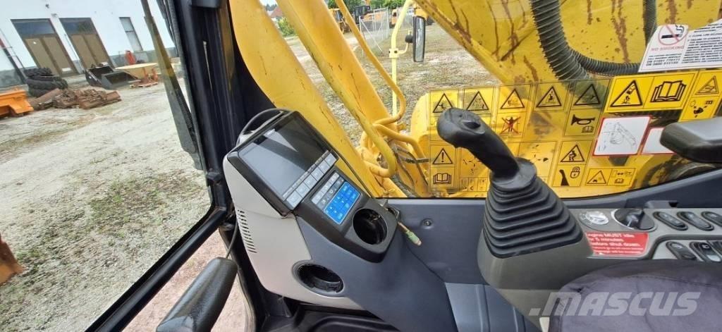Komatsu PC 210 Гусеничные экскаваторы