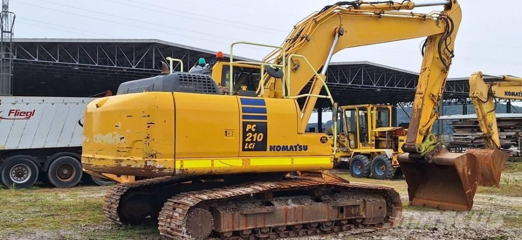 Komatsu PC 210 Гусеничные экскаваторы