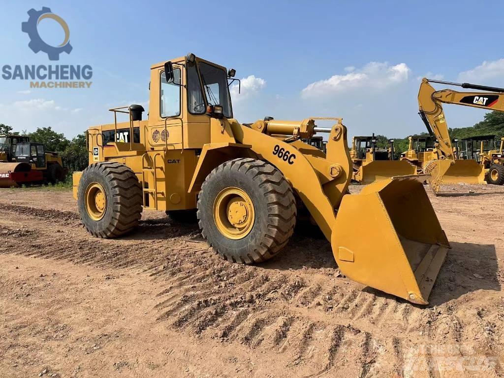 CAT 966 C Фронтальные погрузчики