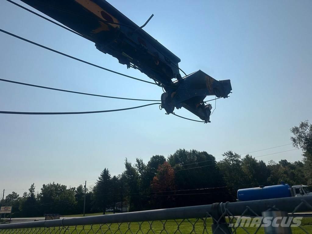 Bauer BG 15 H Гусеничные буровые установки