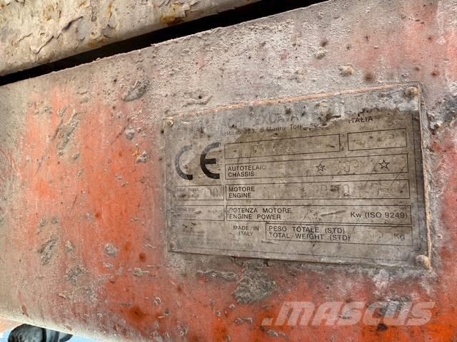 Hitachi EX 455 LC Гусеничные экскаваторы