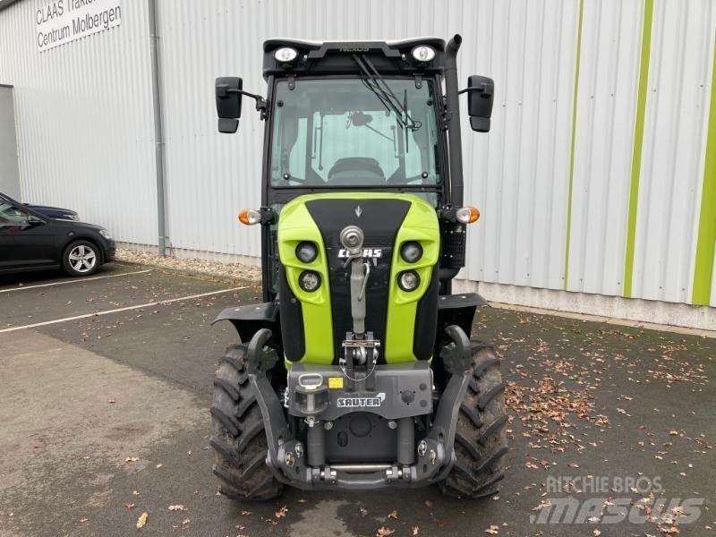CLAAS NEXOS 240 M Трактора