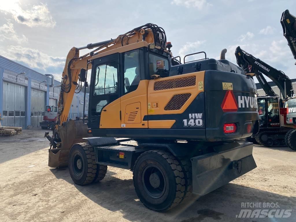 Hyundai HW140W Колёсные экскаваторы