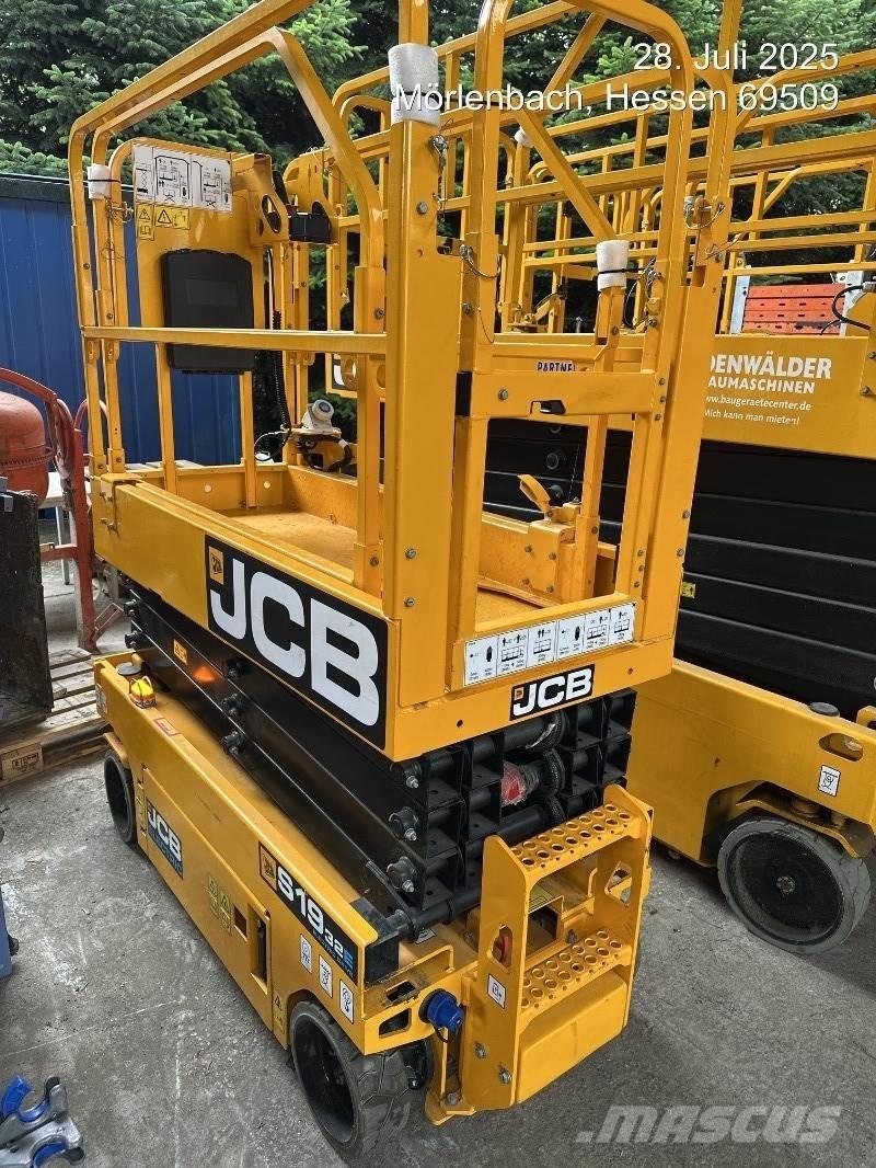 JCB S1932E Ножничные подъемники