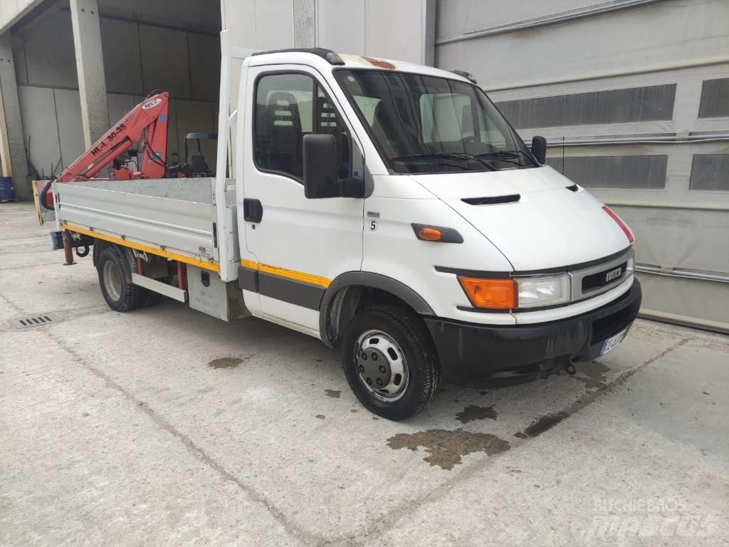 Iveco 50C 15 Цельнометаллический фургоны