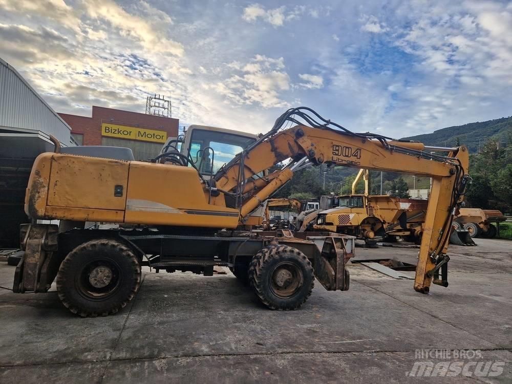Liebherr A904C Колёсные экскаваторы
