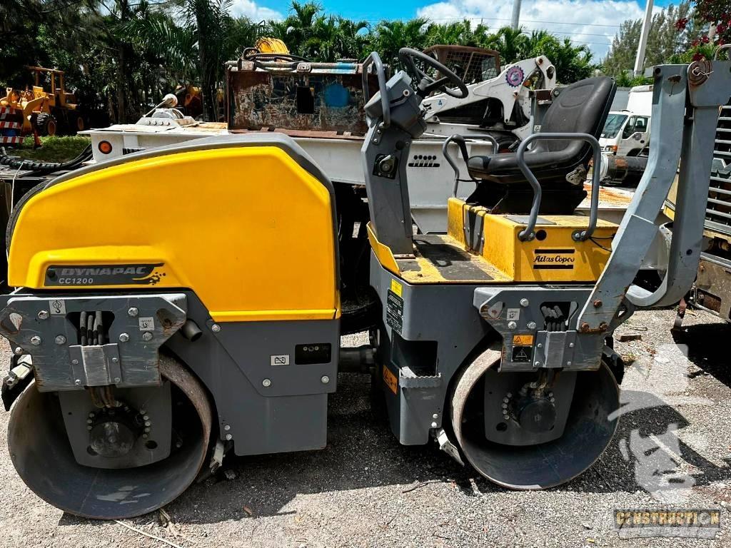 Dynapac CC 1200 Катки тротуарные