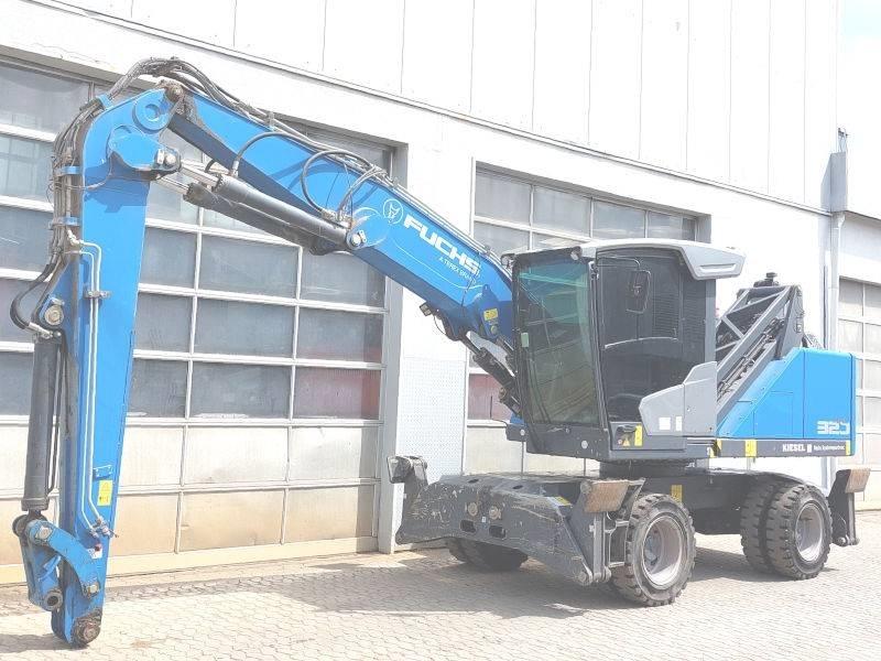 Fuchs MHL 320 F Перегружатели металлолома/промышленные погрузчики