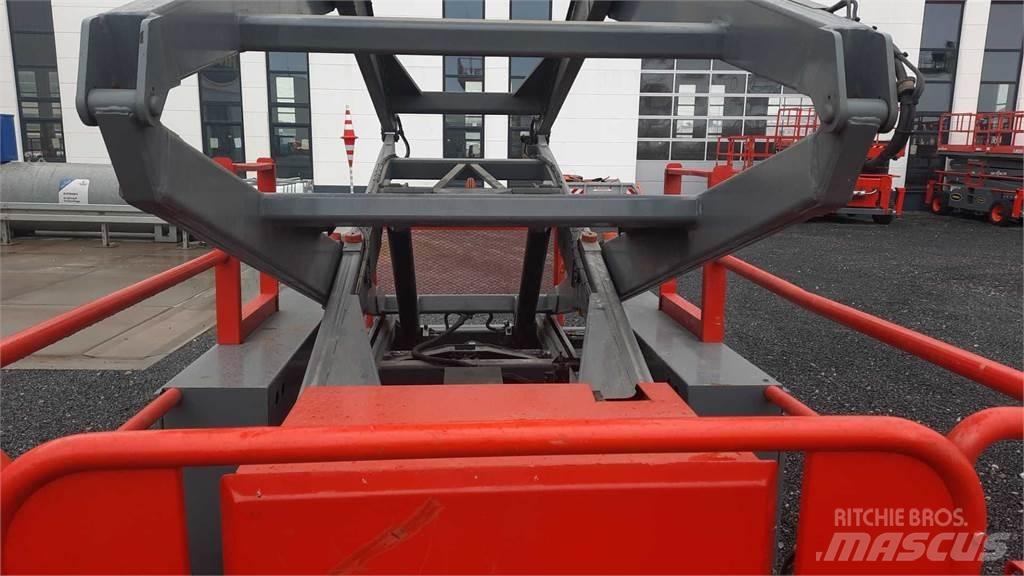 SkyJack 9250RT Ножничные подъемники