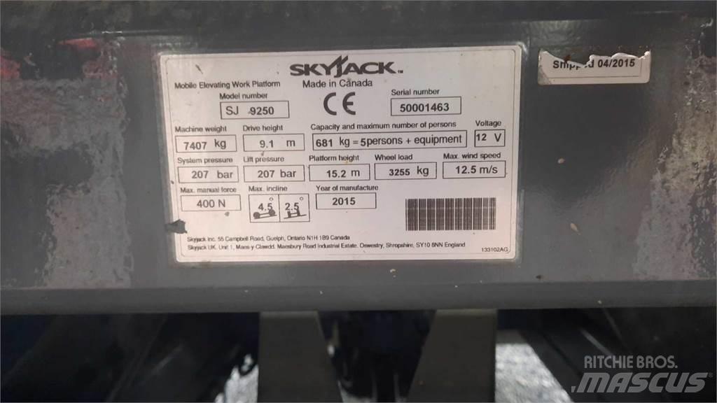 SkyJack 9250RT Ножничные подъемники