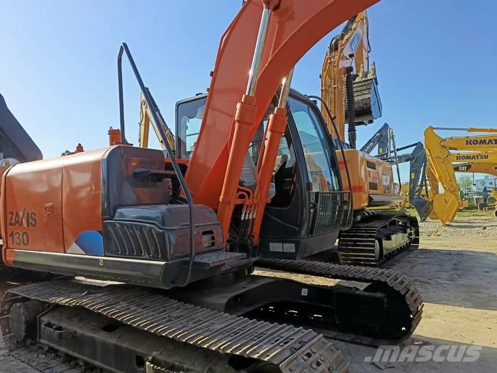 Hitachi ZX 130 Гусеничные экскаваторы