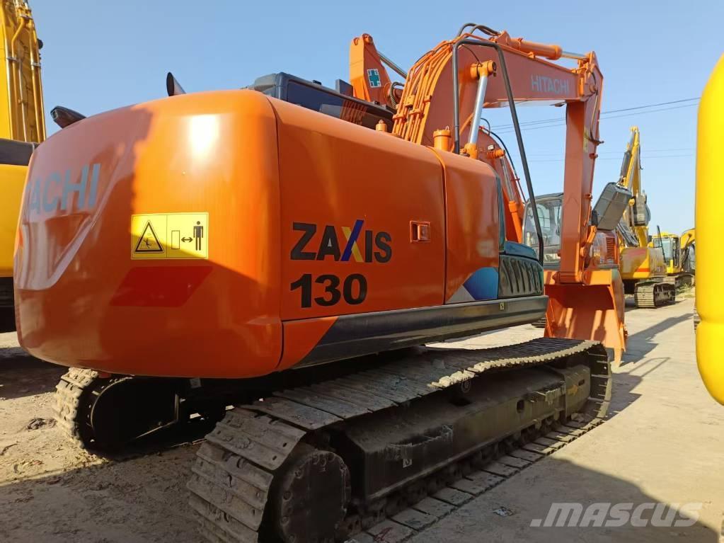 Hitachi ZX 130 Гусеничные экскаваторы
