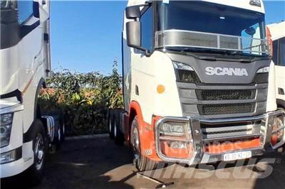 Scania R560 Специальные грузовики